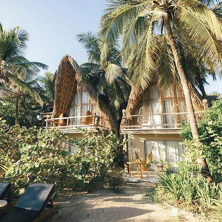 éteka Slow 4*
