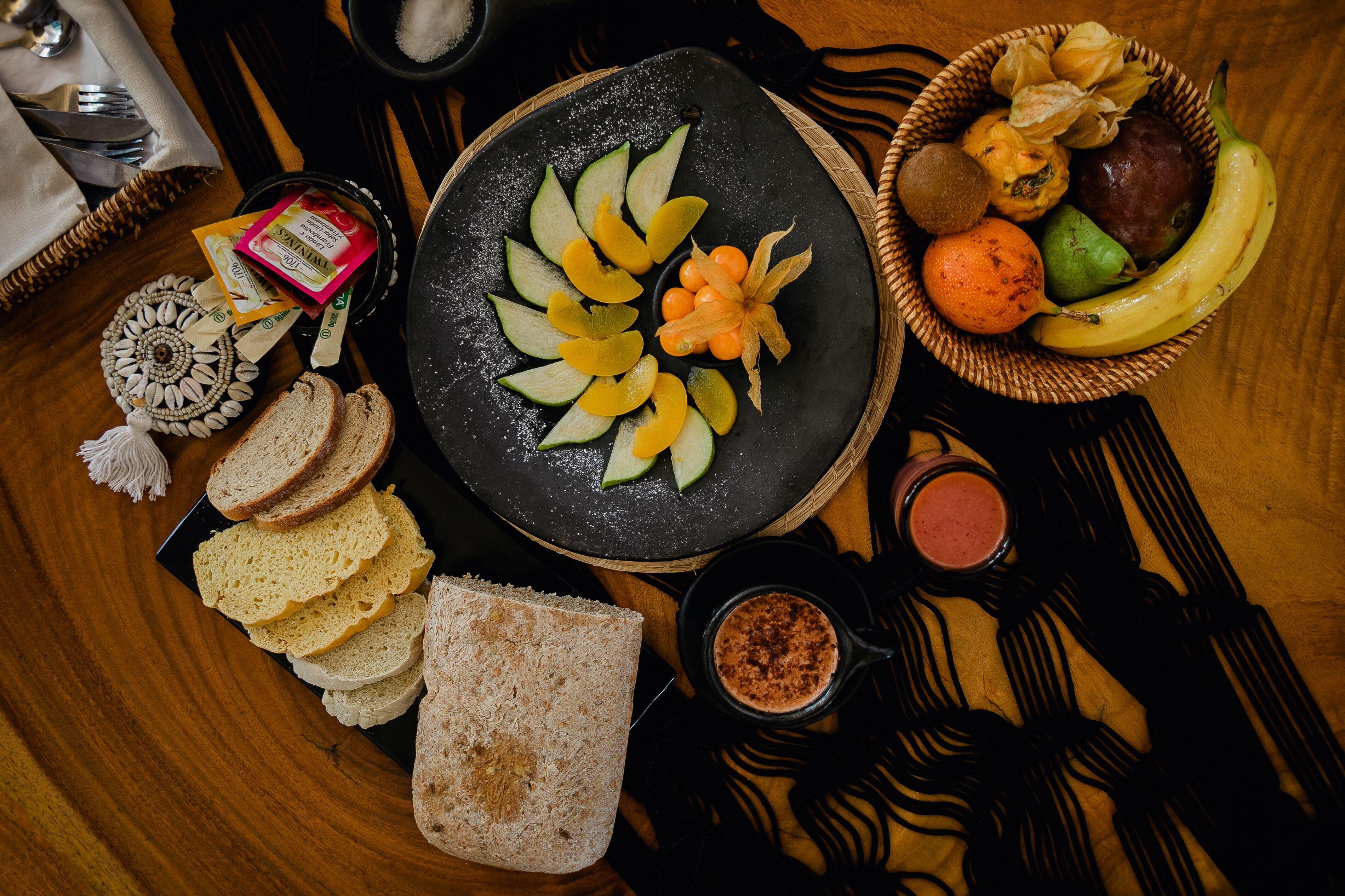 Eteka Slow Adults Only 4*